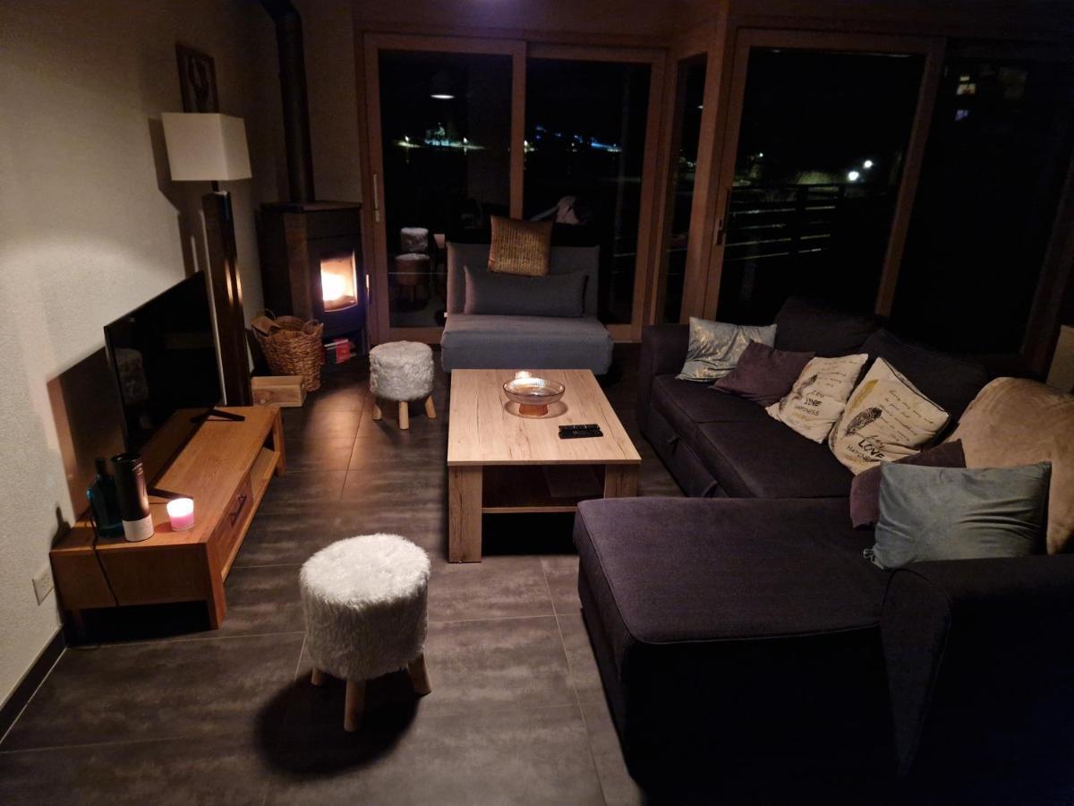 Superbe Appartement Champex-Lac Avec Piscine Et Sauna Esterno foto