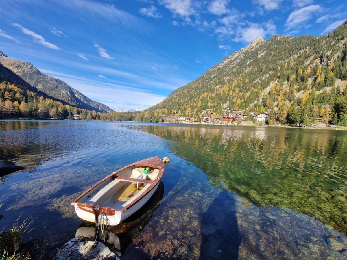 Superbe Appartement Champex-Lac Avec Piscine Et Sauna Esterno foto