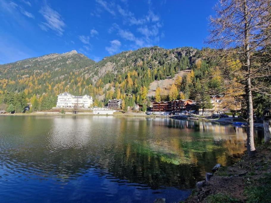 Superbe Appartement Champex-Lac Avec Piscine Et Sauna Esterno foto