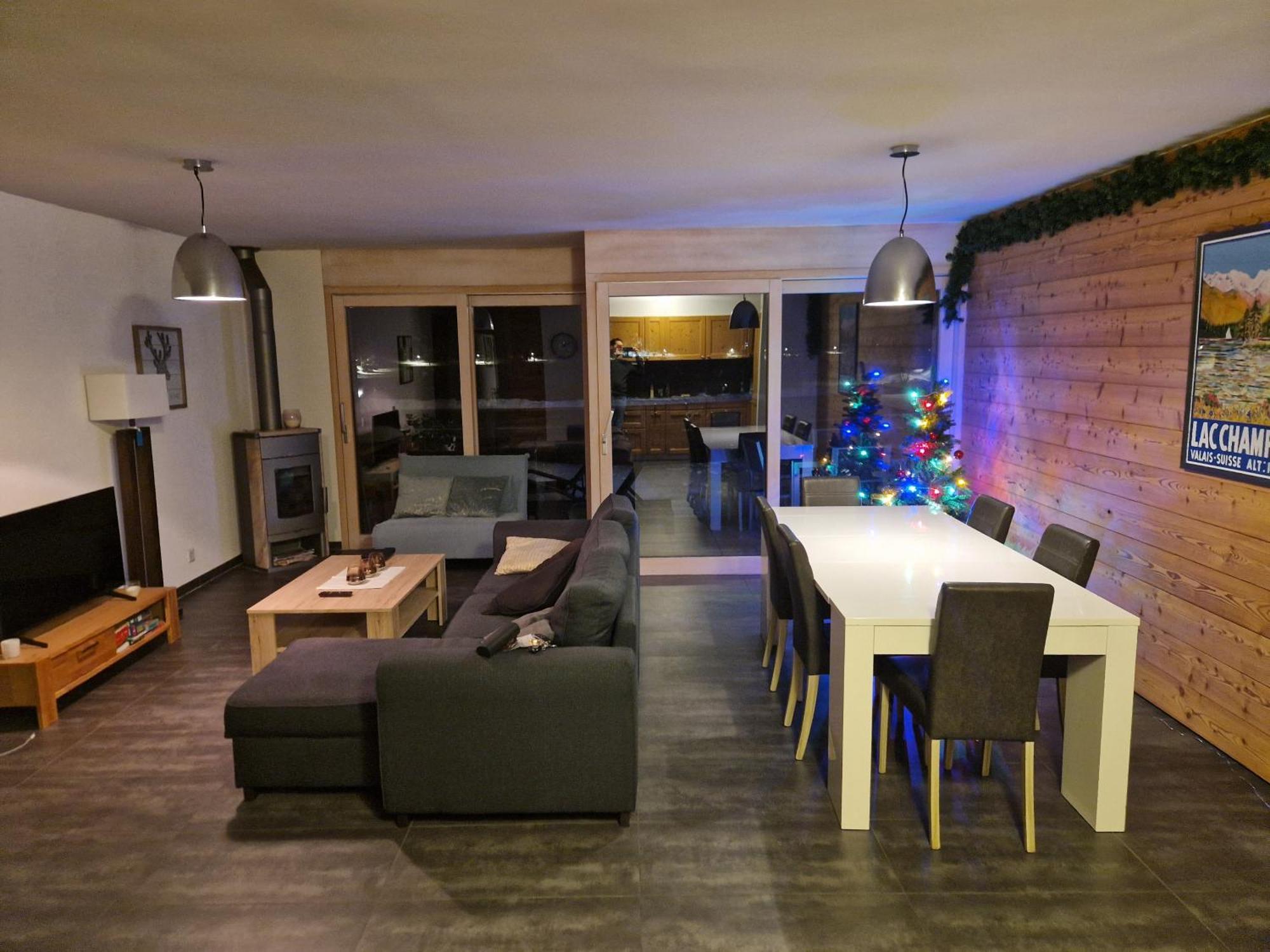 Superbe Appartement Champex-Lac Avec Piscine Et Sauna Esterno foto